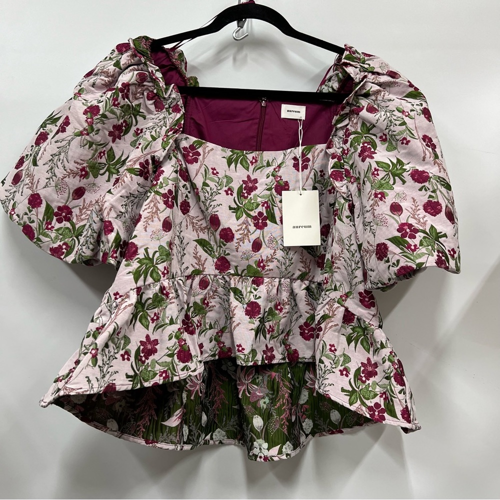 NWT L maroon pink Floral Puff Sleeve tapestry Top botanical print feminine